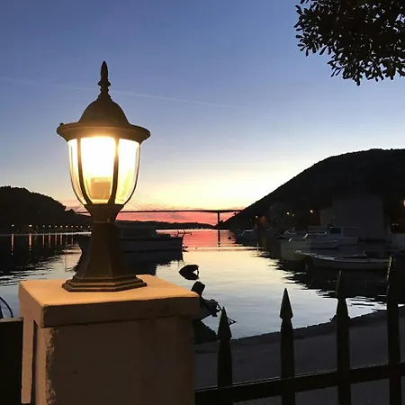 Tatil Evi Kim Mokošica